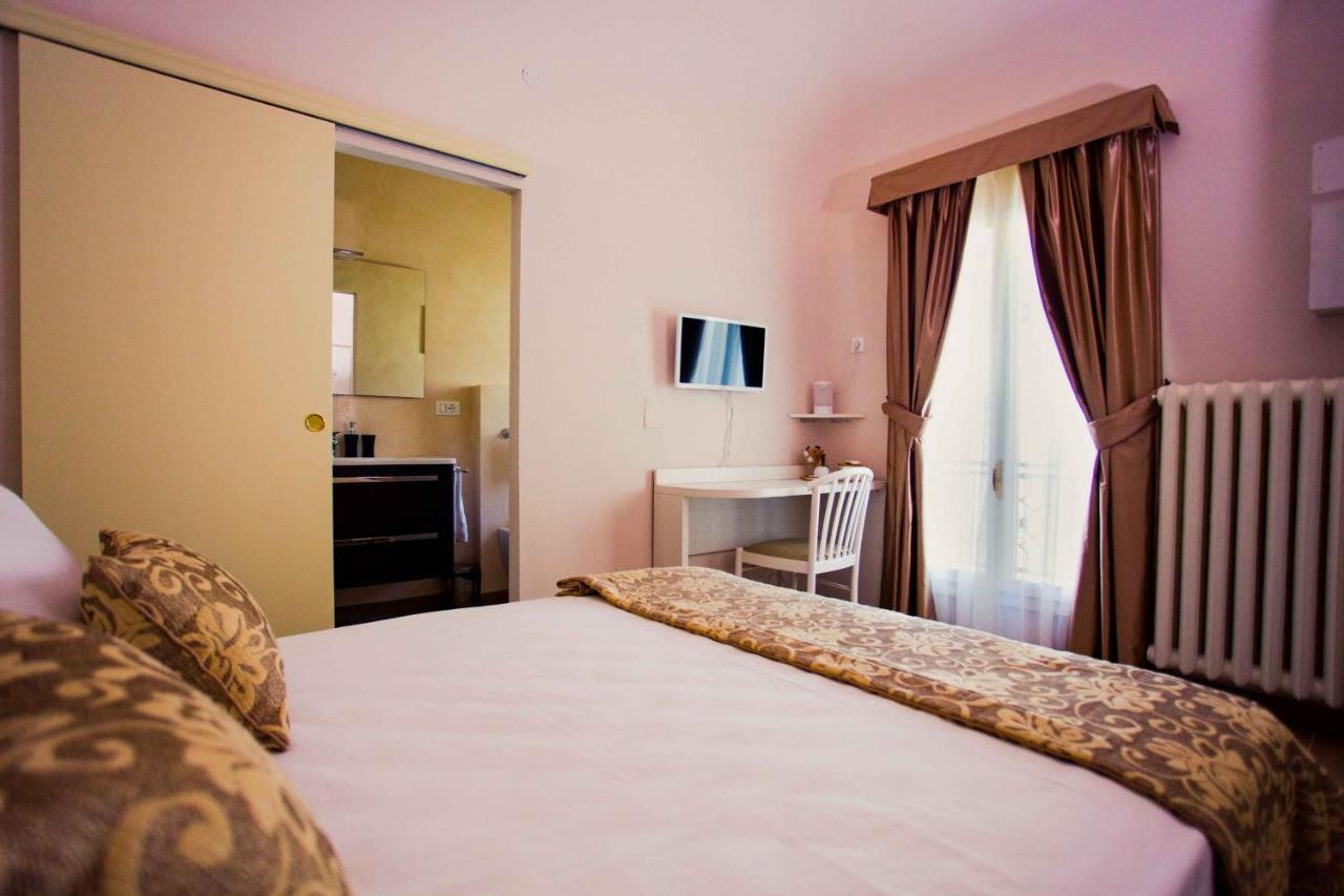 Boutique Hotel Casa Faccioli Bologna Exteriör bild